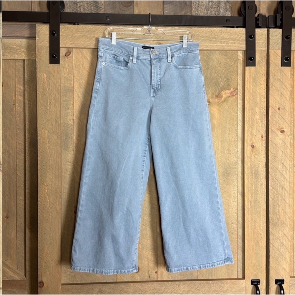 Banana Republic Factory Wide Leg Crop jeans Light wash Size 30 / 10 - Picture 3 of 12